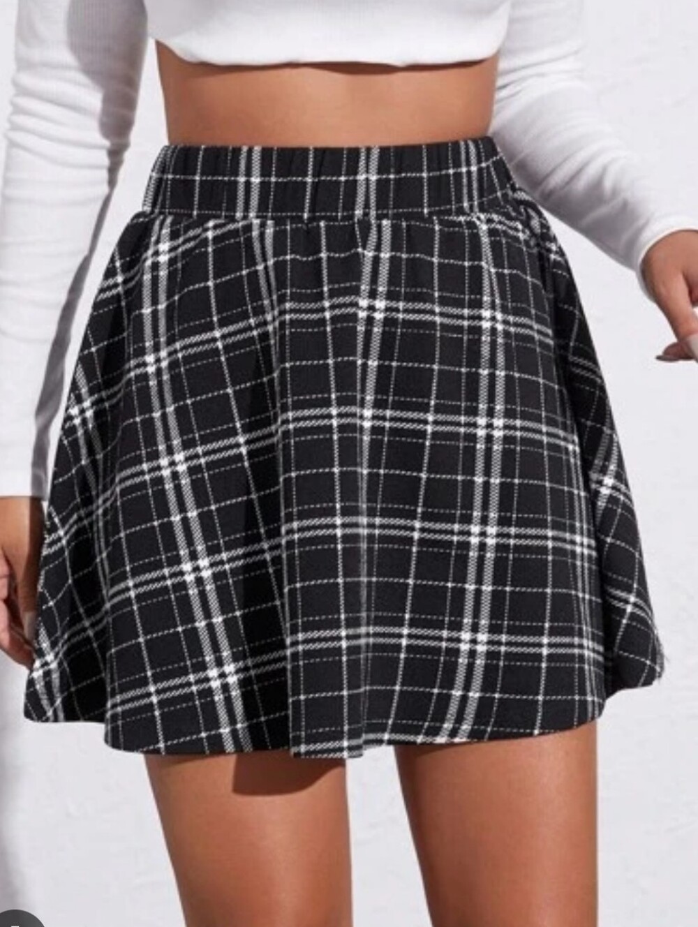 ⭐️3/$25⭐️ SHEIN EZwear Women's Elastic Waist Skater Plaid Skirt Size M Check